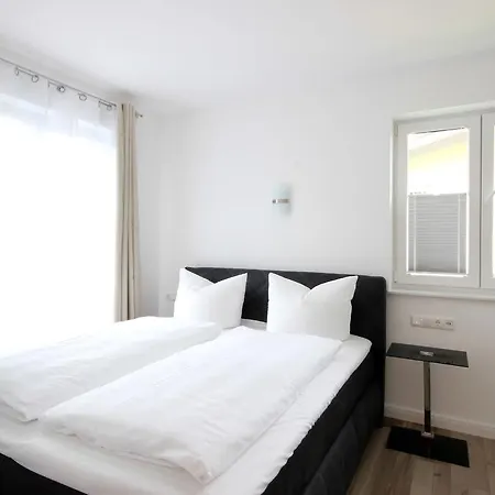 Villa Suedstrandperle, Luisa *