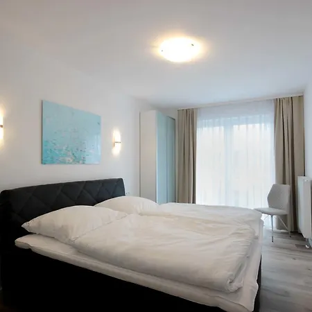 Villa Suedstrandperle By Rujana Goehren (Ruegen)